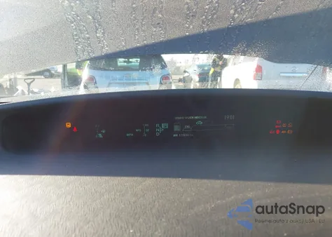 2013 Toyota Prius Two from USA, damaged, VIN JTDKN3DU7D5635198